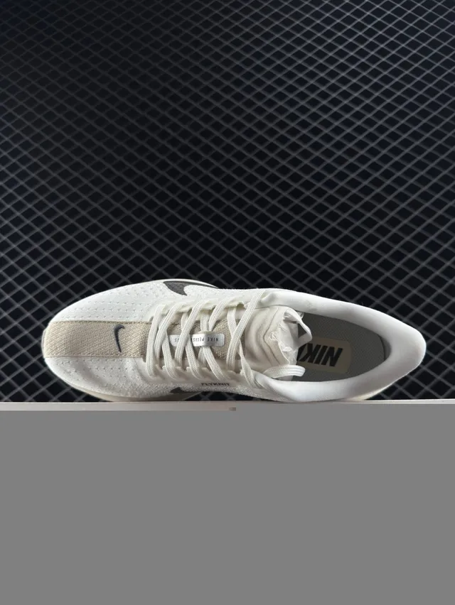 Nike ZoomX White and Black Running Shoes 7