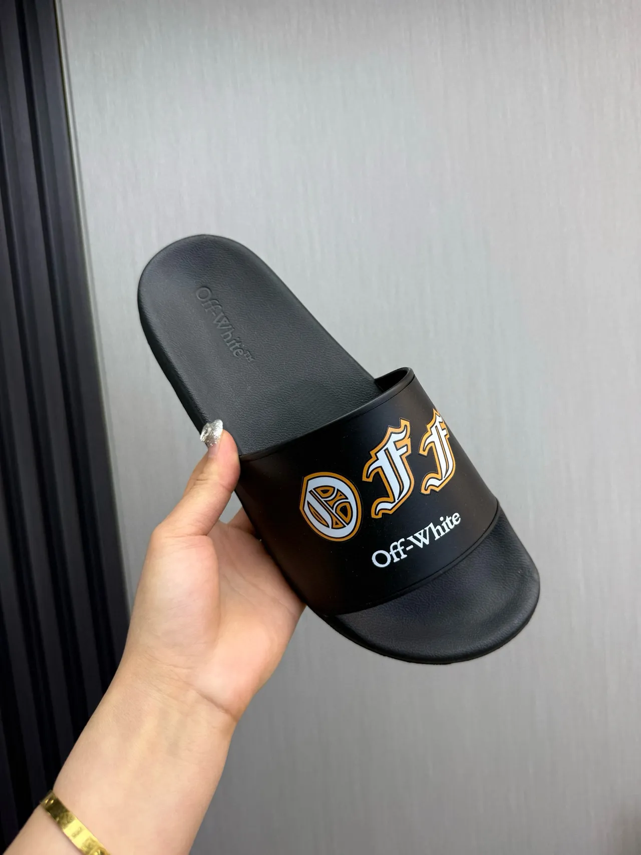 Off-White Anchor Logo Slides Noires 8
