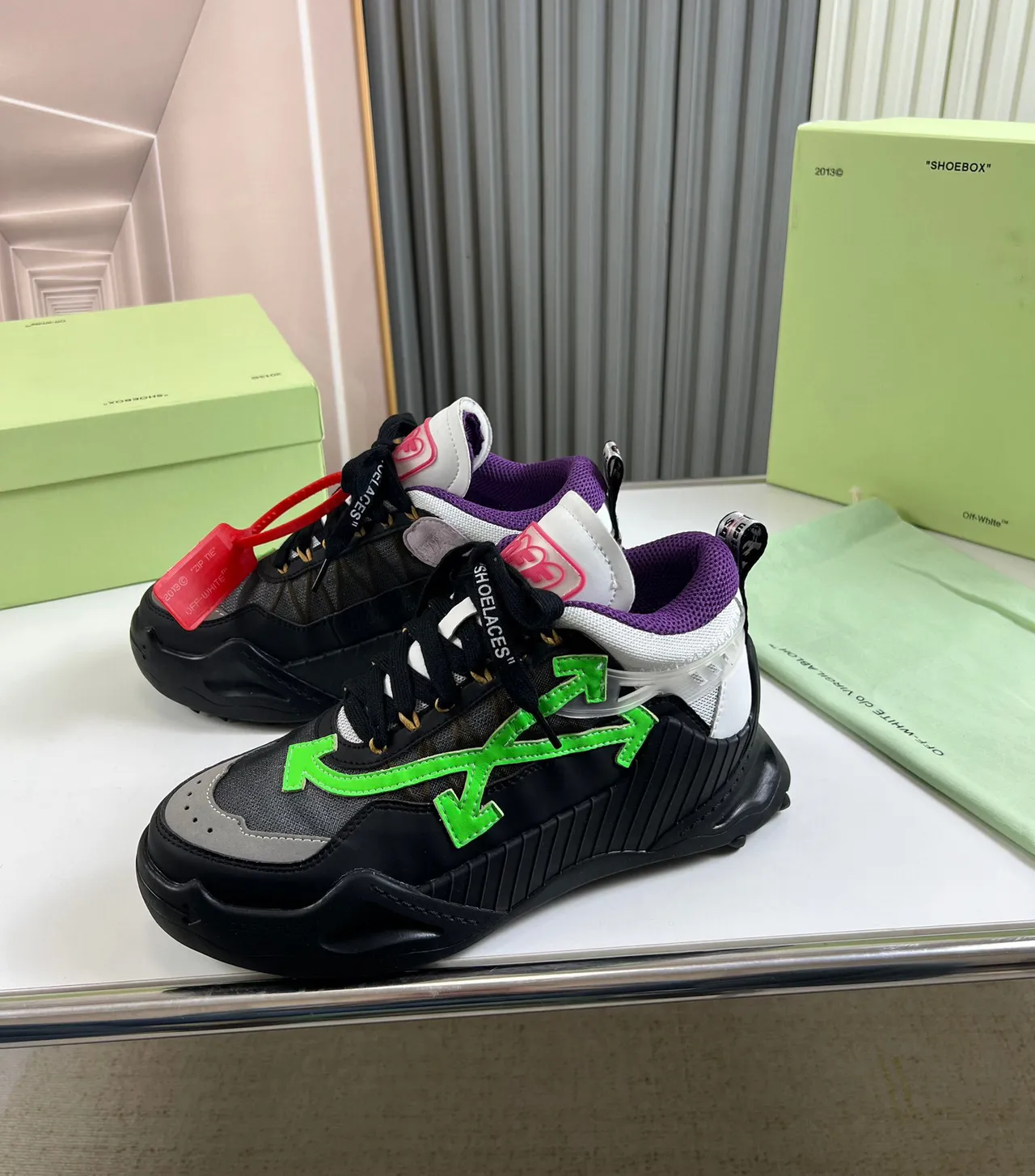 Off-White Noir Vert Semelle Industrielle Flèche Motif Sneakers Chunky 8