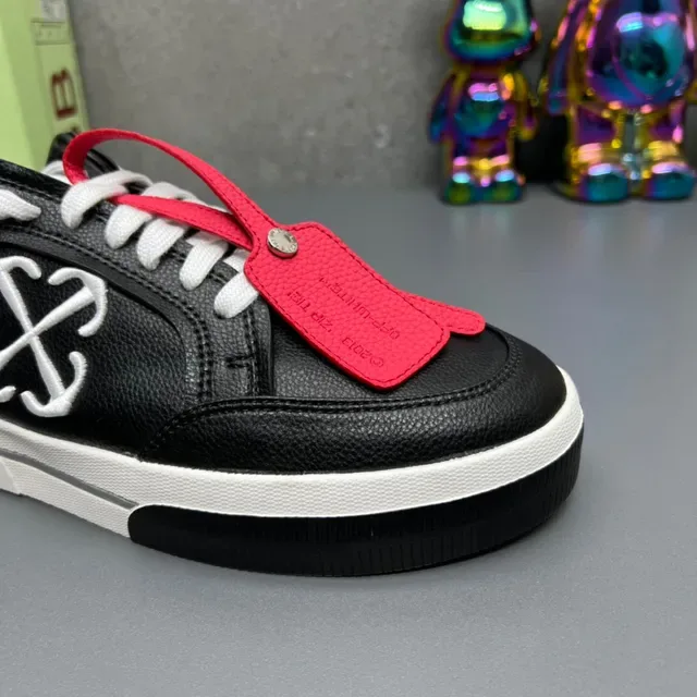 Off-White Tênis Lifestyle Couro Preto Vermelho Logo X Costurado 4