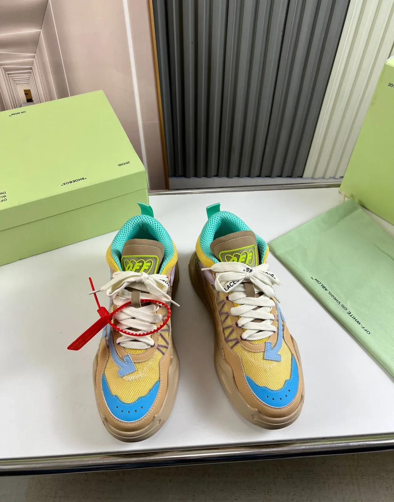 Off-White DD SY-1000 Beige Yellow Cyan Sneakers Chunky 9