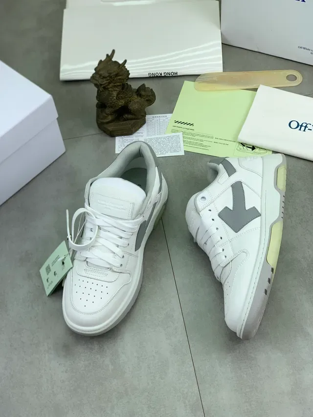 Off-White حذاء رياضي رمادي حزام صناعي إصبع مثقوب نمط حياة 5