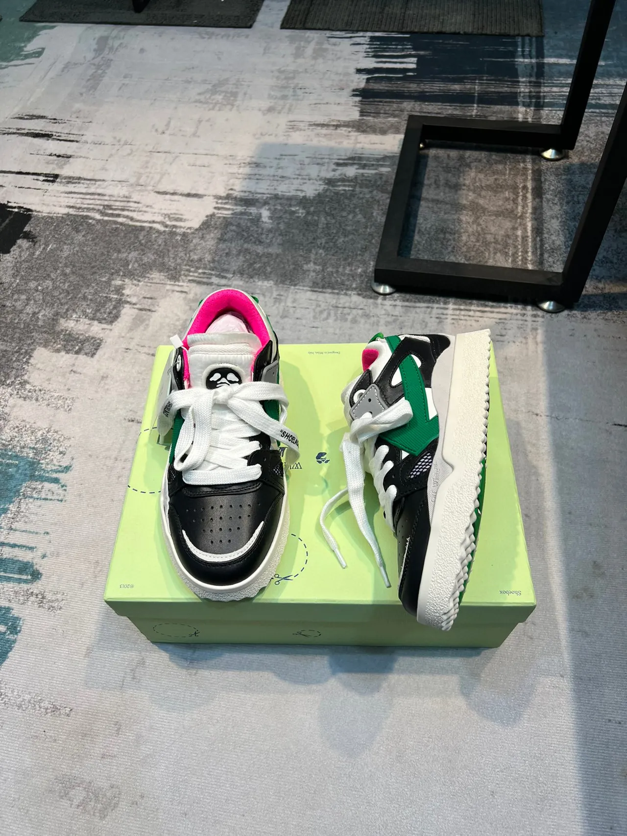 Off-White Runner Noir Vert Rose Chaussures Lifestyle 4