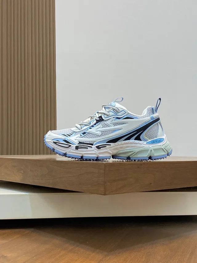 Off-White Runner সাদা হালকা নীল কালো চাঙ্কি স্নিকার 3