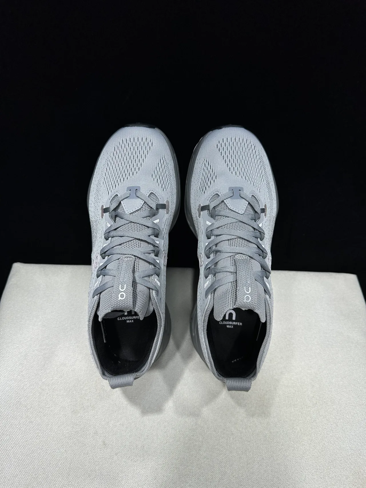 On Gray Black Engineered Knit Upper Open Hexagonal CloudTec Pods Running Shoes 11
