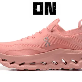 Zapatillas de running con upper de punto rosa CloudTec Pod midsole