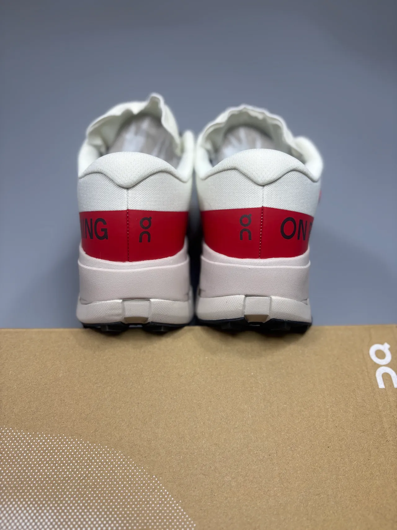 On White Beige Engineered Mesh Upper Open-Cell Helion Midsole Running Shoes 5