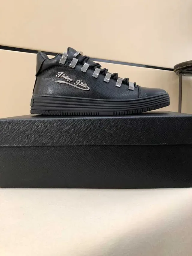 Philipp Plein Baskets Lifestyle en Cuir Noir et Or à la Cheville Haute 2