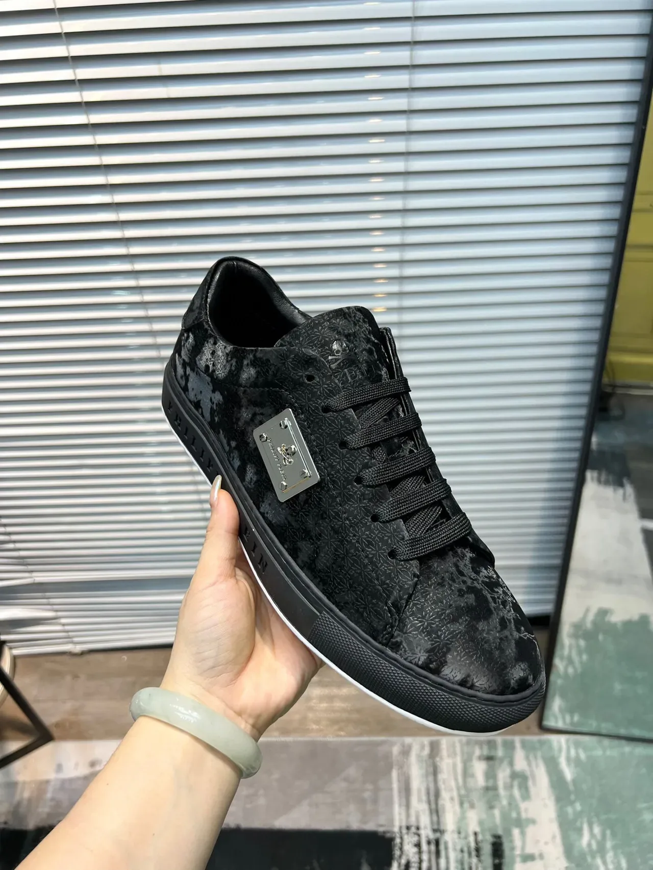 Philipp Plein Black Gray Floral-Print Leather Upper Metal Skull Plaque Lifestyle Sneakers 6