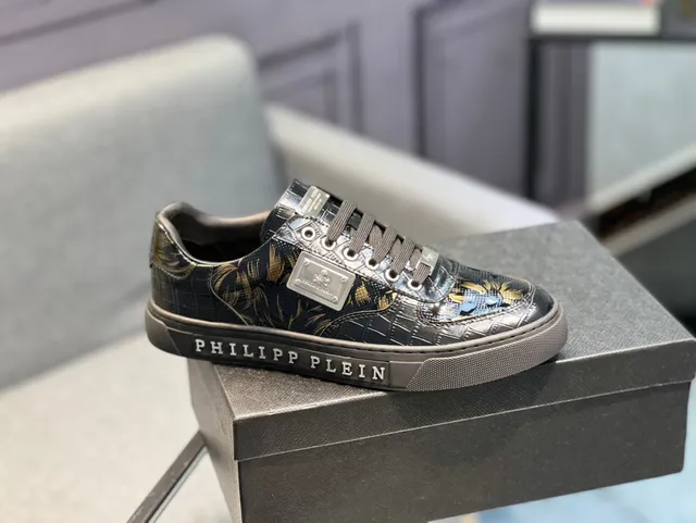 Philipp Plein Sneakers Lifestyle en Cuir Patenté Noir avec Broderie Phoenix 9