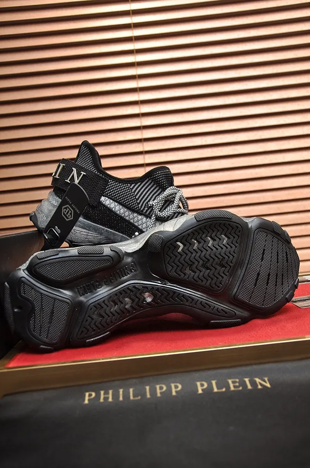Philipp Plein Sneakers lifestyle noires et argentées en knit à semelle chunky sculptée 4