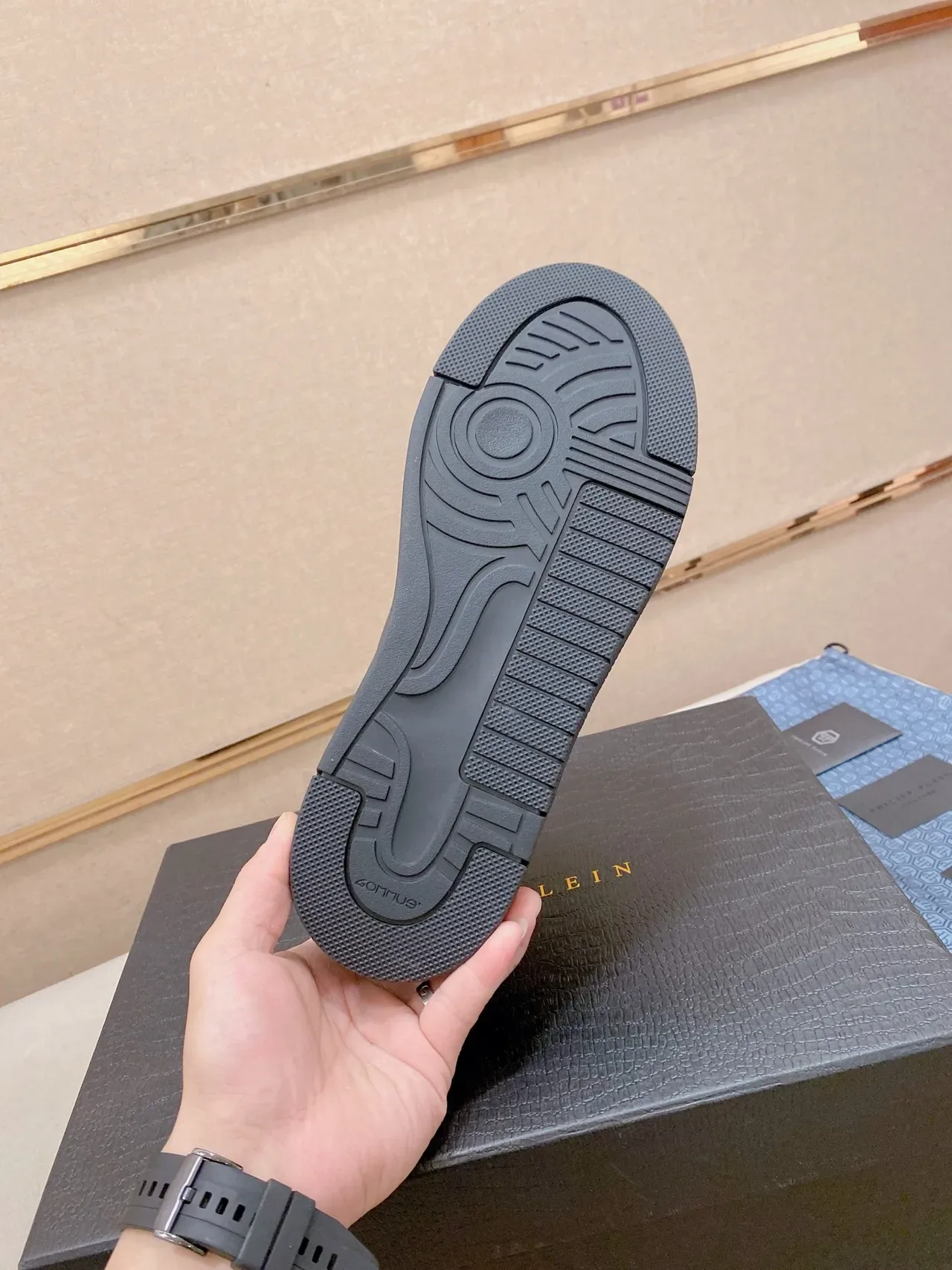 Philipp Plein Hexagon Perforated Black Lifestyle Sneakers 2