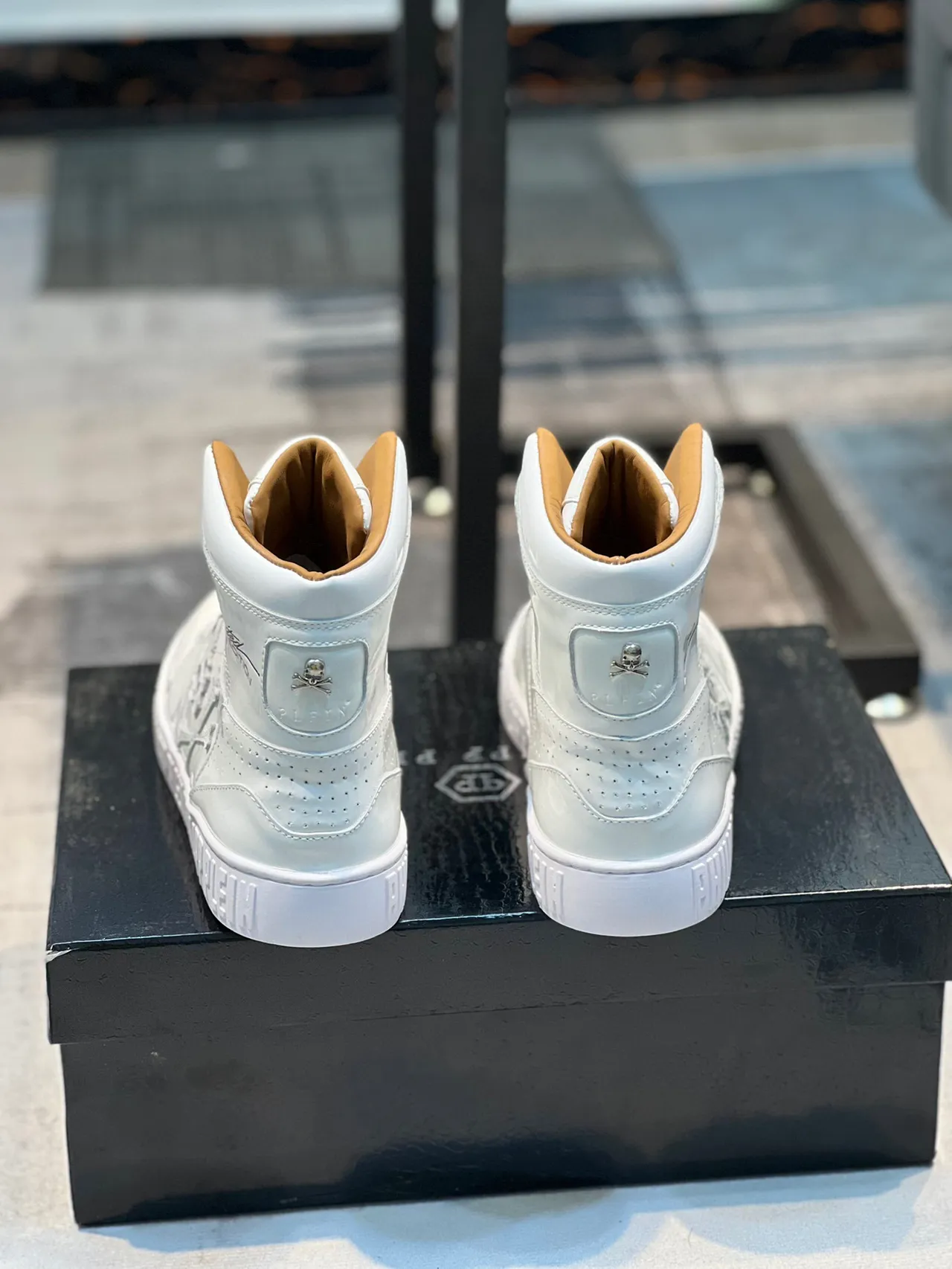 Philipp Plein Edição Limitada Crânio High-Top Lifestyle Sneaker 2