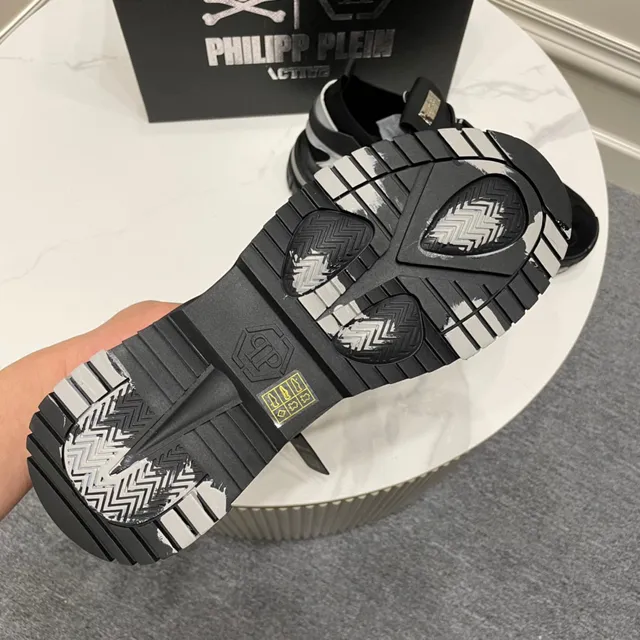 Philipp Plein Runner Black Silver Platform Sole Hexagonal PP Logo Plaque Chunky Sneakers 2