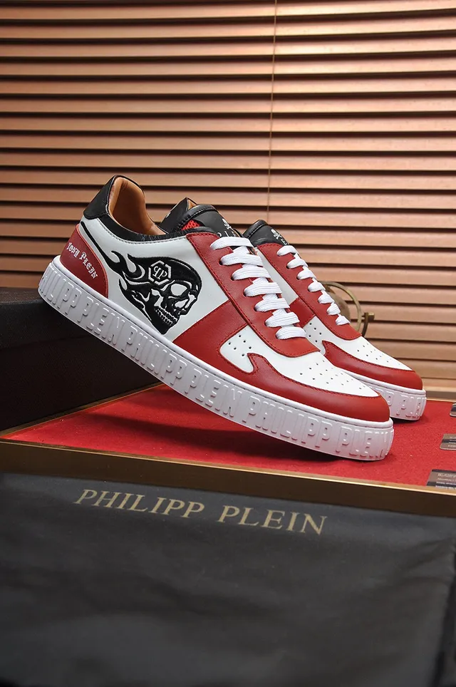 Philipp Plein graphique crâne sneakers lifestyle en cuir rouge blanc 2