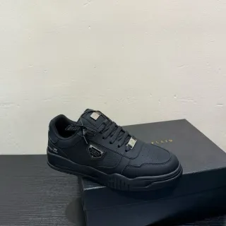 Philipp Plein STREET KING All-Black Leather Lifestyle Sneakers