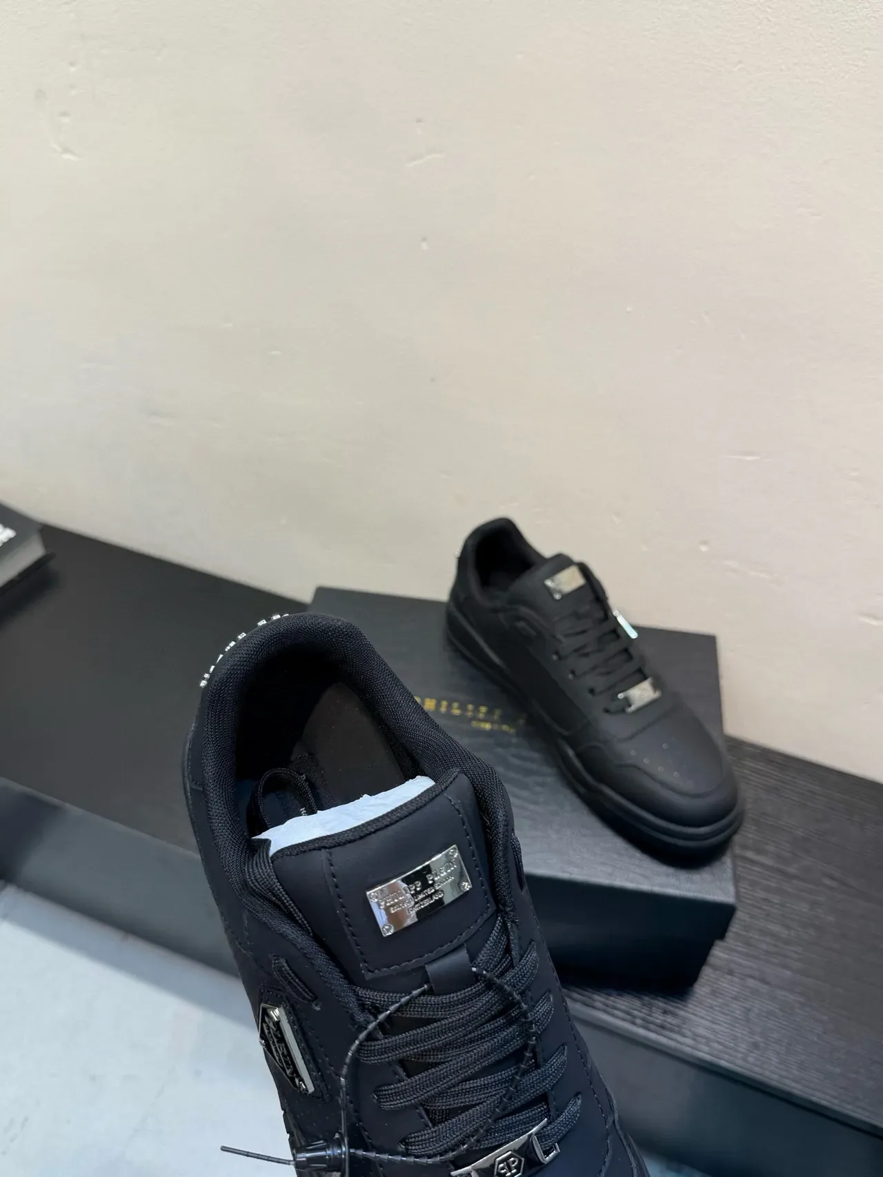 Philipp Plein STREET KING basket lifestyle en cuir tout noir 7
