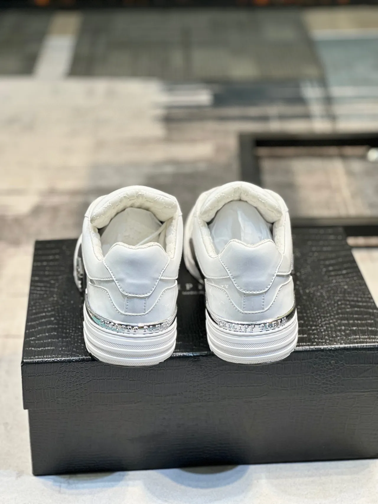 Philipp Plein Super Street حذاء سنيكرز أبيض جلد للأسلوب الحياتي 3