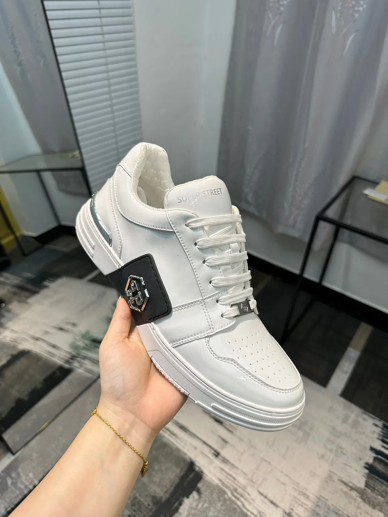 Philipp Plein Super Street حذاء سنيكرز أبيض جلد للأسلوب الحياتي 7