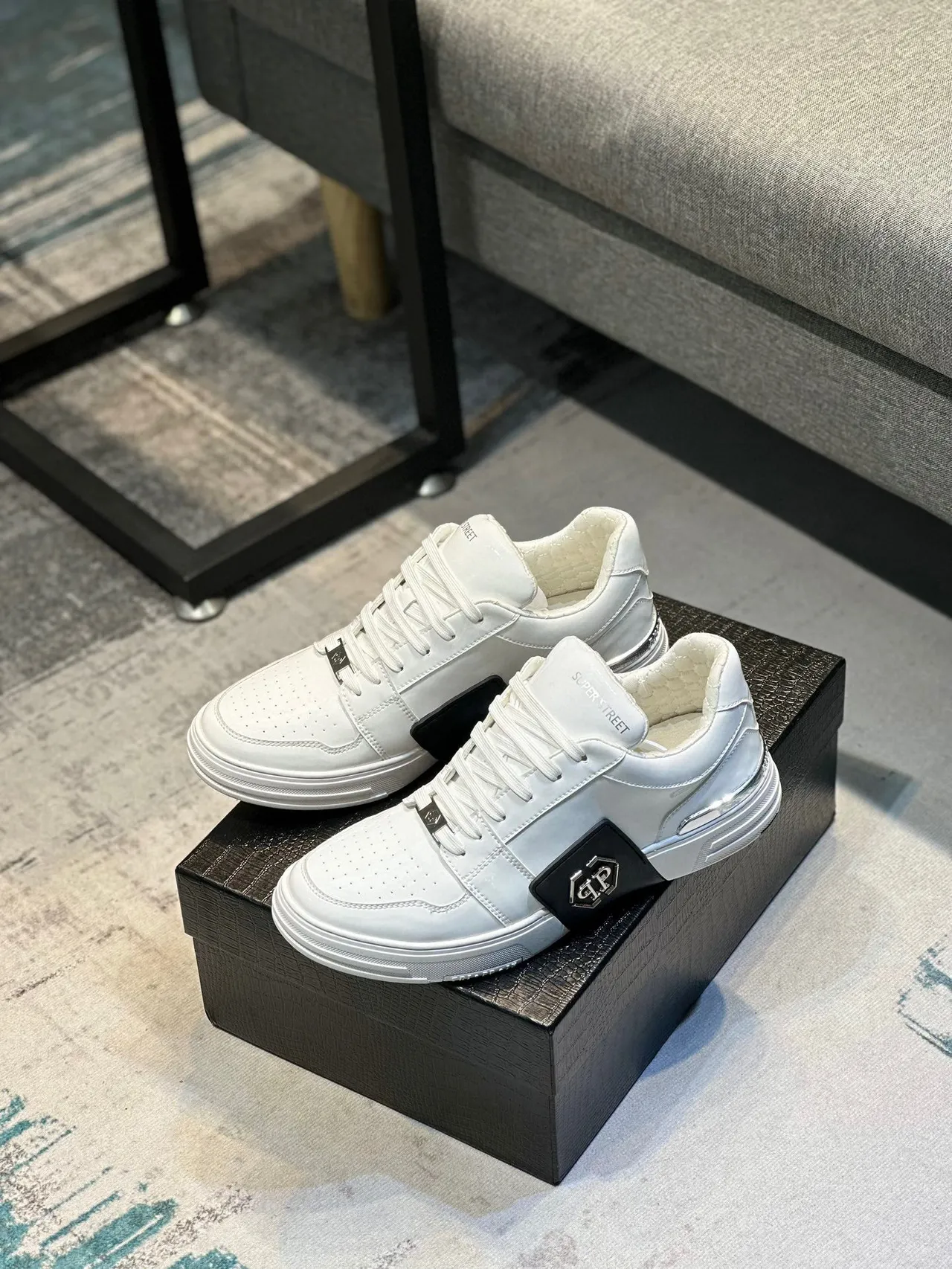 Philipp Plein Super Street حذاء سنيكرز أبيض جلد للأسلوب الحياتي 8