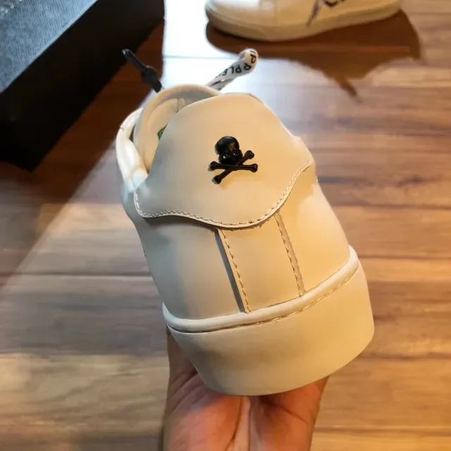 Philipp Plein Tênis Lifestyle Branco e Preto Low-Top de Couro Sintético Suave na Parte Superior 3