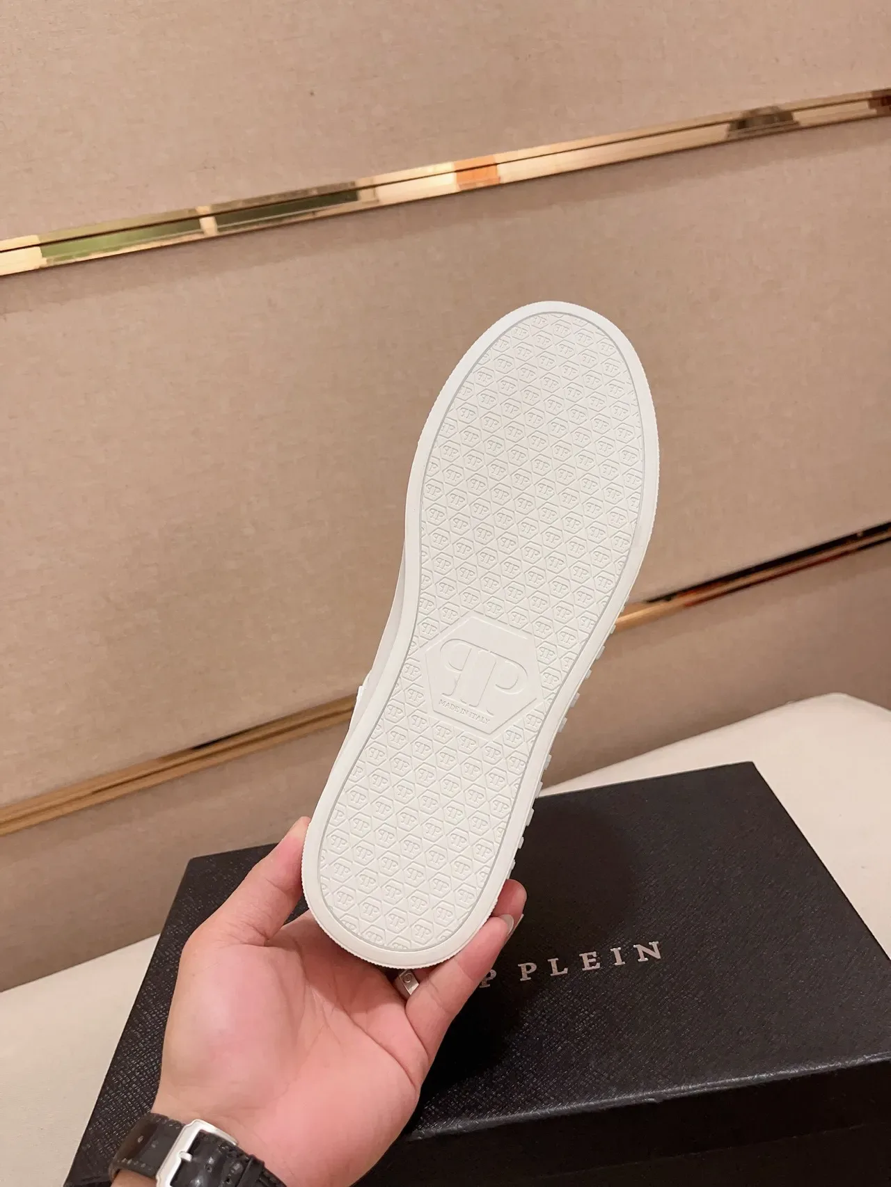 Philipp Plein Sneakers Lifestyle Blances Bleues Cuir Supérieur Tab Talon Iridescent 9