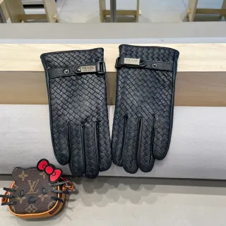 Prada Black Intrecciato Woven Adjustable Strap Closure Leather Gloves