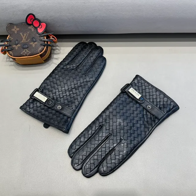 Prada Luvas de Couro Preto Intrecciato Tecidas Fecho de Cinta Ajustável 8