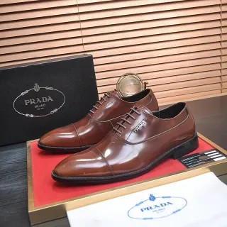 Prada Marrom Preto Couro Polido Bico Cap Sapatos Oxford