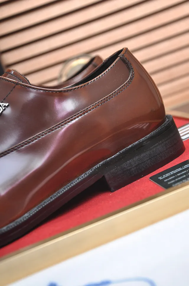 Prada Marron Noir Cuir Poli Embout Cap Chaussures Oxford 2