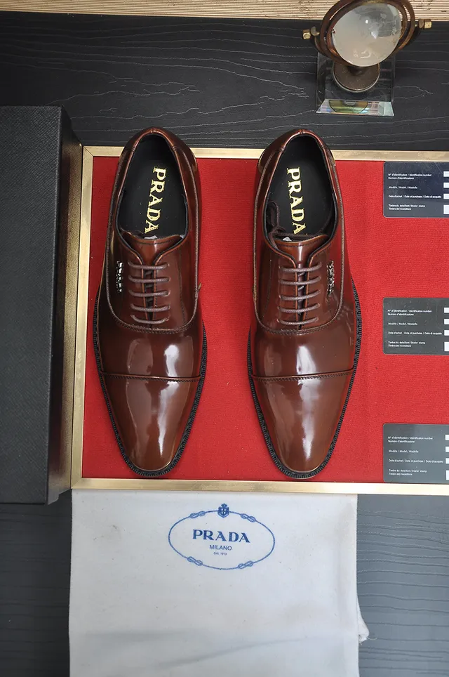 Prada Marron Noir Cuir Poli Embout Cap Chaussures Oxford 5