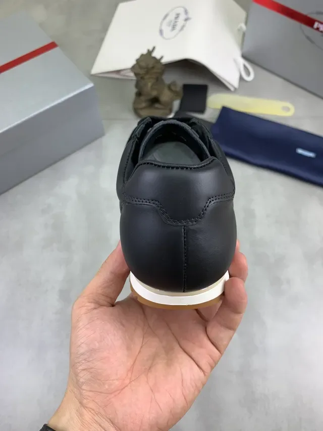 Prada Cloudbust Black Beige Mixed-Material Upper Gum Rubber Sole Lifestyle Sneakers 3