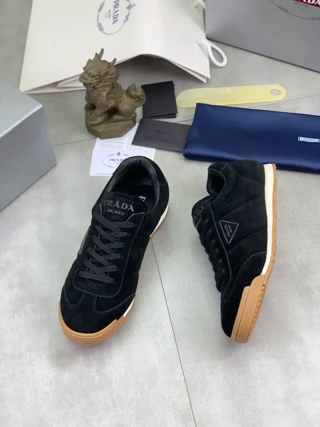 Prada Cloudbust Sneakers Lifestyle Noir Beige Daim Semelle Caoutchouc 6