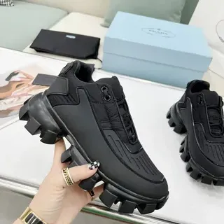 Prada Cloudbust أحذية رياضية سوداء chunky