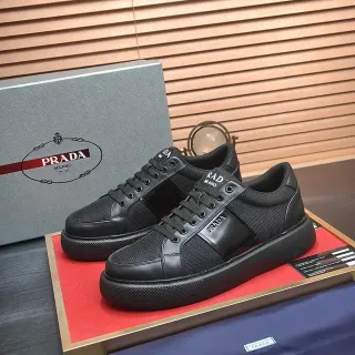 Prada Cloudbust Zapatillas Lifestyle Con Suela De Plataforma Texturizada De Cuero Y Malla Superior Negra