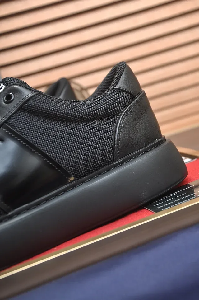 Prada Cloudbust Black Mesh And Leather Upper Textured Platform Sole Lifestyle Sneakers 9