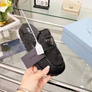 Prada Cloudbust 黑色 纹理针织 乐福鞋