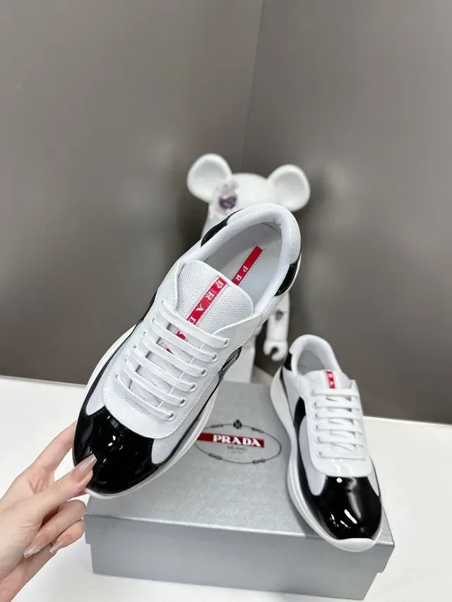 Prada Cloudbust Chaussures Lifestyle Blancs Noirs Upper Textile Patent Toe Cap 4