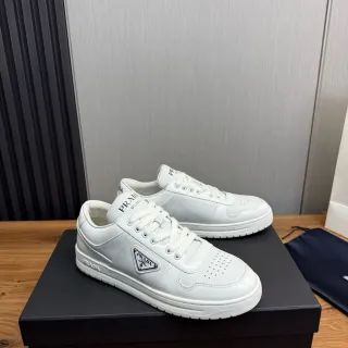 Prada Cloudbust Zapatillas Lifestyle Blancas Plata Bajo Superior Imitación Cuero Liso