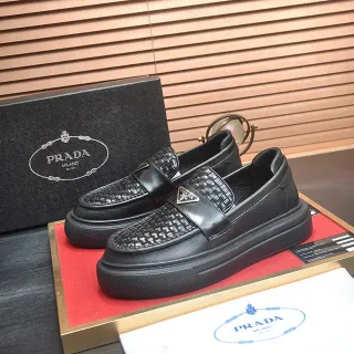 Prada Cloudbust جلد منسوج أسود لوفرز