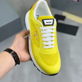 Prada Cloudbust Jaune Blanc Maille Supérieure Semelle Médiane Épaisse Sneakers Lifestyle