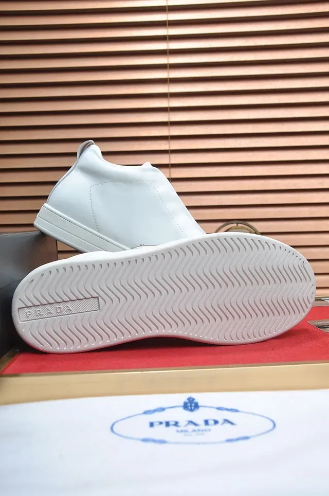 Prada White Laceless Elastic Vamp Smooth Leather Upper Lifestyle Sneakers 4