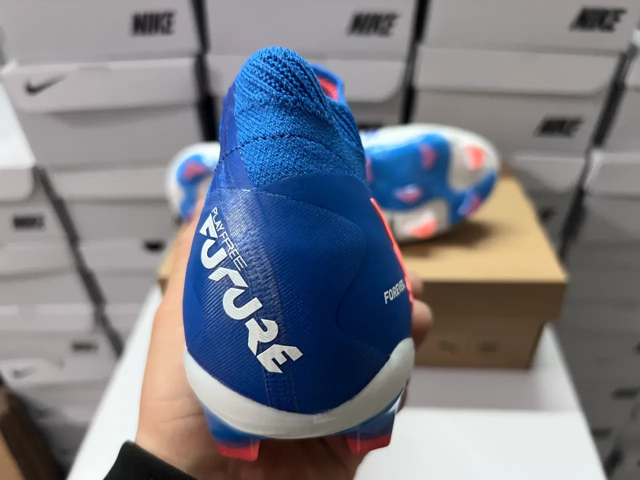 Puma Blue White Knit Sock-Fit Collar Asymmetrical Lacing System Firm-Ground Soccer Shoes 8