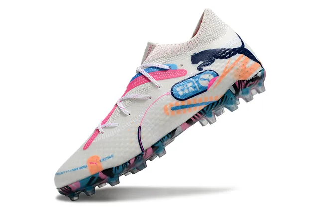 Puma Future Z أحذية كرة القدم متعددة الألوان المجردة للأرض الصلبة 3