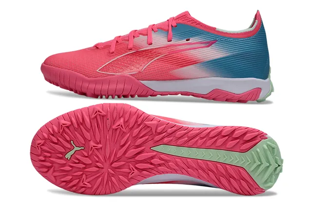Puma Future Z Rose Bleu Chaussure à Profil Bas avec Upper en Gradient Chaussures de Football sur Herbe 6