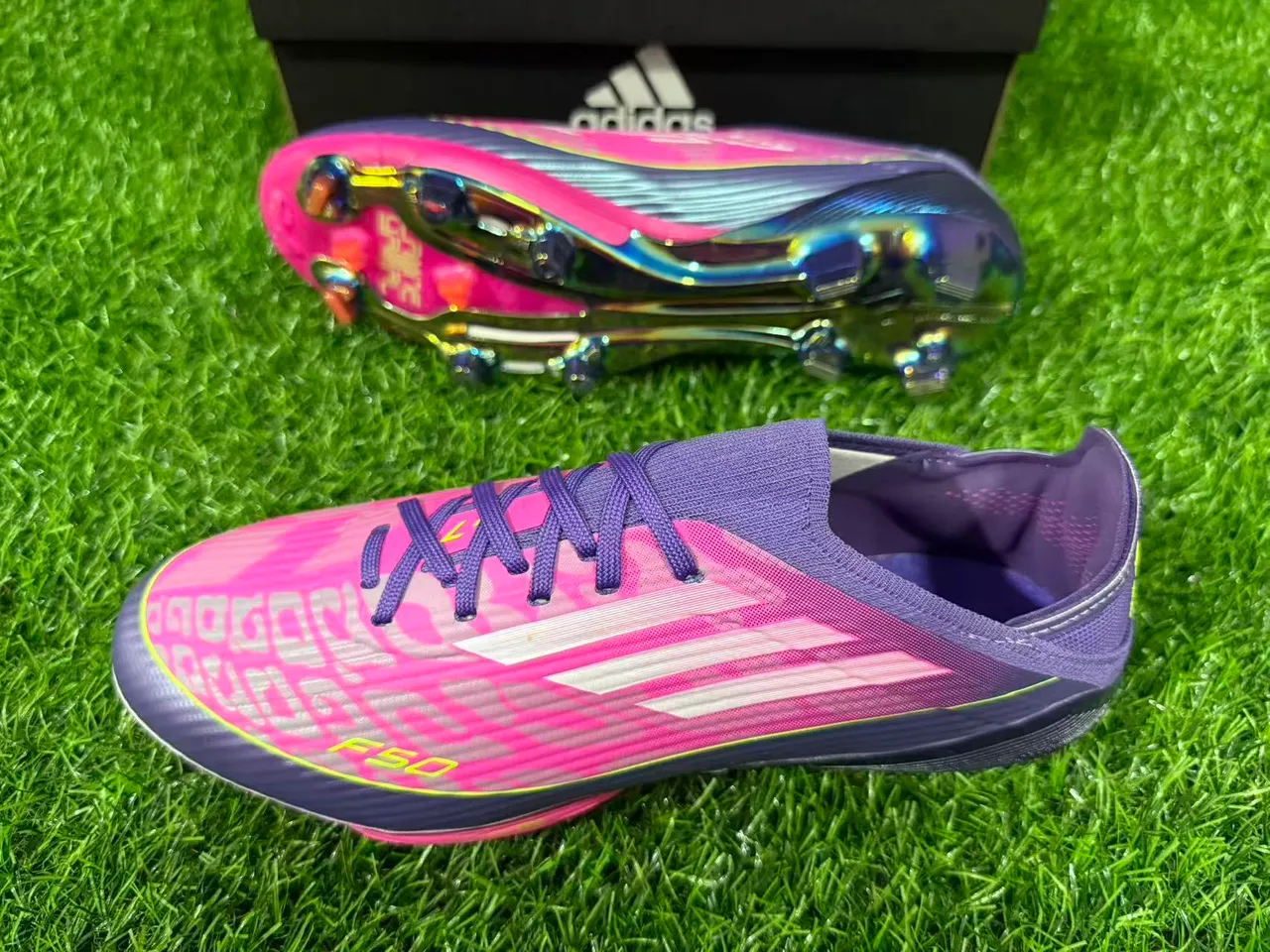 Puma Future Z গোলাপি বেগুনি নিম্ন-কাট সক-ফিট কলার ফার্ম-গ্রাউন্ড ফুটবল জুতা 6