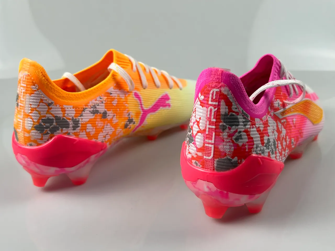 Puma Future Z Bottes de football à crampons Rose néon Orange éclaboussure Terrain ferme Chaussures de football 11