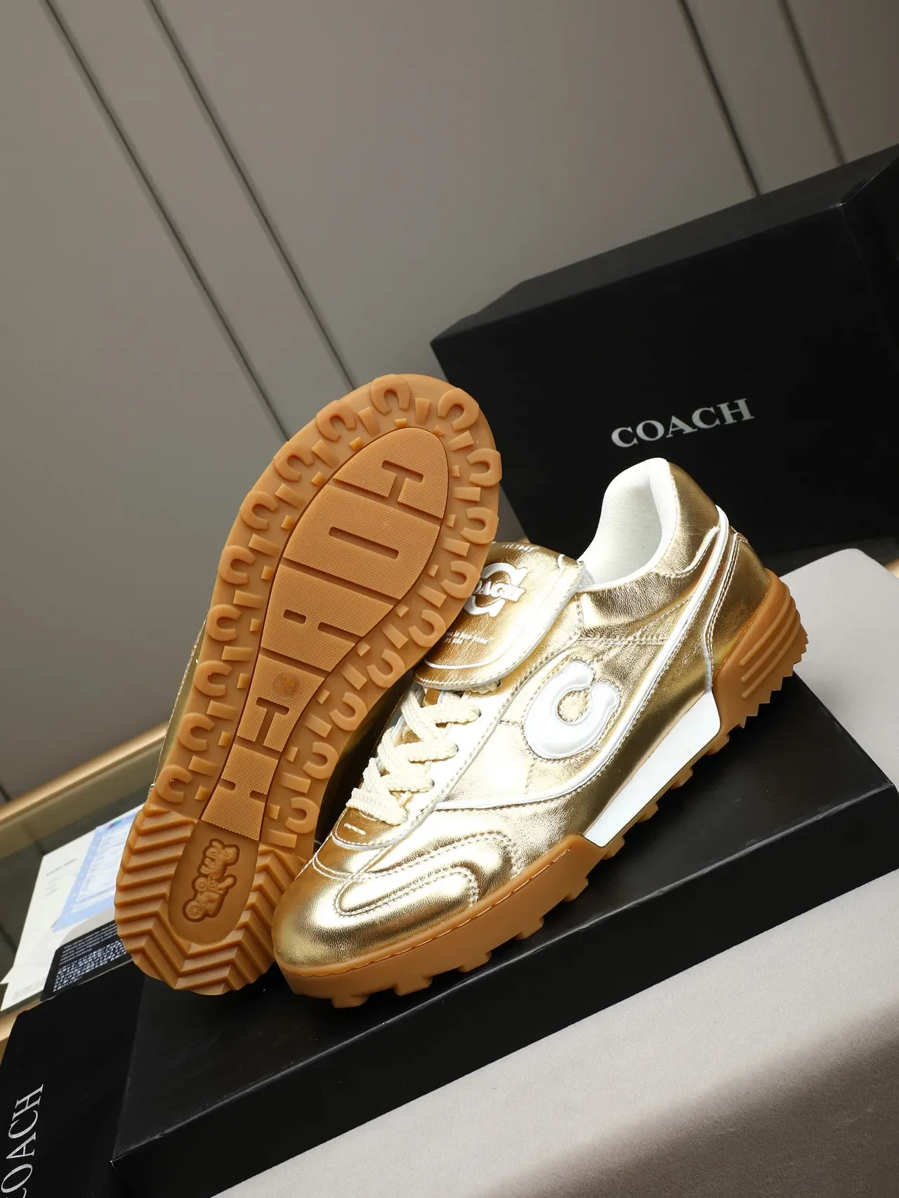 Puma King Or Métallique Blanc Gomme Sneakers Lifestyle 5