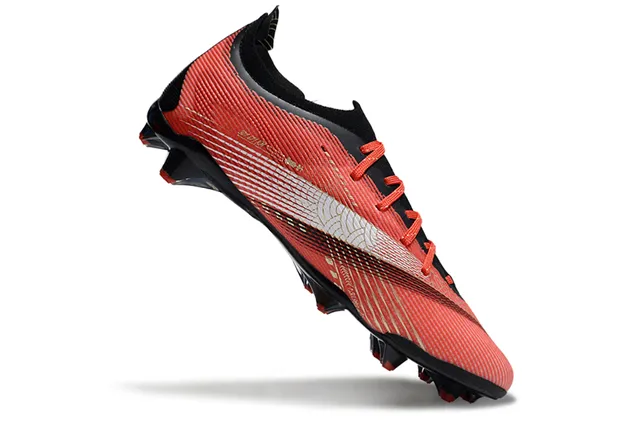 Puma Rouge Noir Low-Cut Upper Knit Dynamique Or-Blanc Formstrip Terrain Ferme Chaussures de football 2