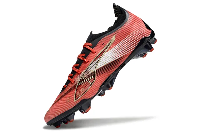 Puma Rouge Noir Low-Cut Upper Knit Dynamique Or-Blanc Formstrip Terrain Ferme Chaussures de football 3
